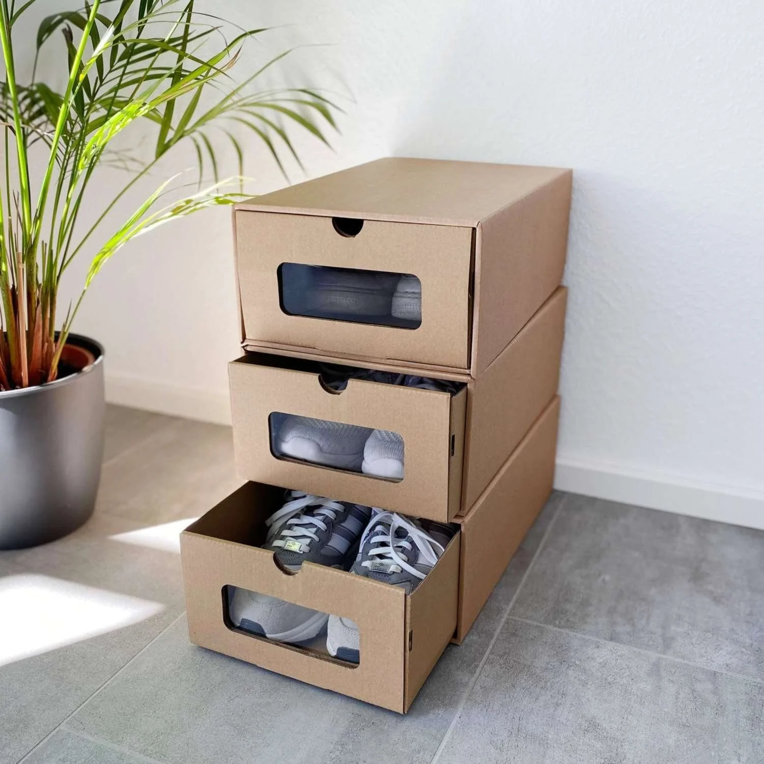 Intirilife Schuhbox transparent stapelbar Kunststoff Aufbewahrung