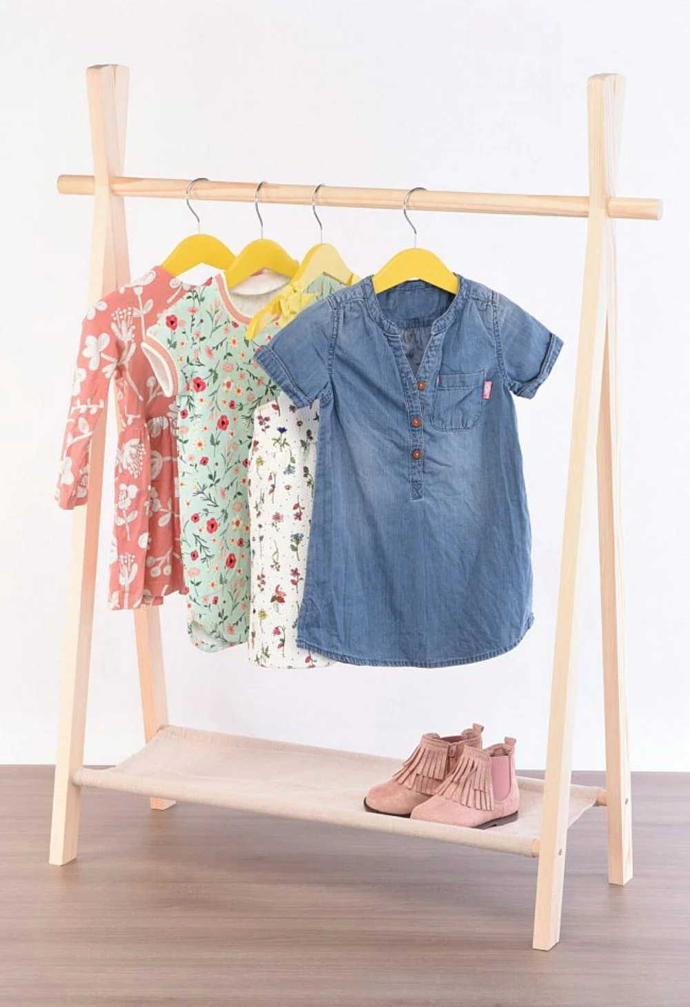 KOOPMAN Kleiderständer Kinder Garderobe Holz 100x80x30 cm Stoffablage