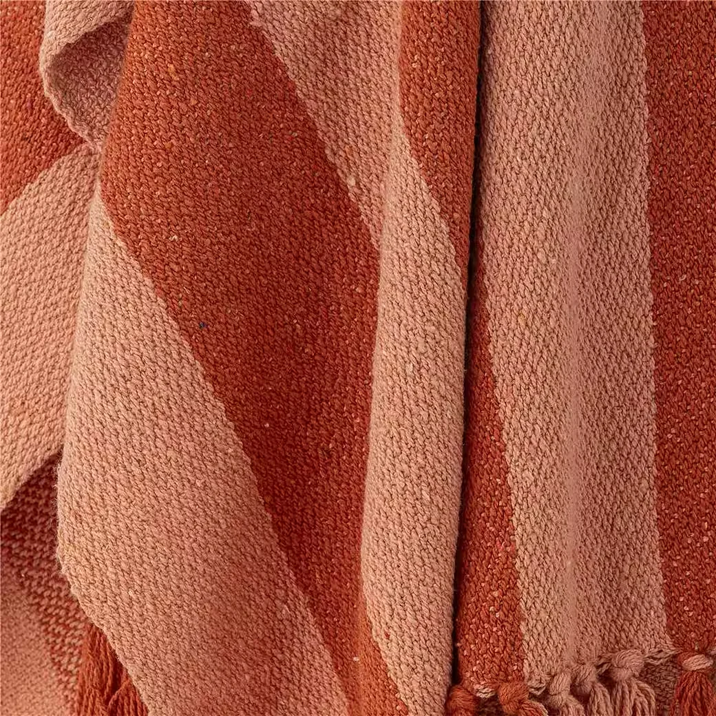 BLOOMINGVILLE Frello Wohndecke aus recycelter Baumwolle Orange